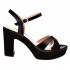 Sandały lustrzane czarne brokatowe  na szerokim słupku i  platformie  oferuje sklep z butami www.styloweobcasy.pl